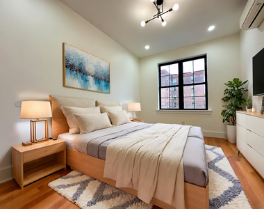 431 Columbia Street - Photo Thumbnail 5