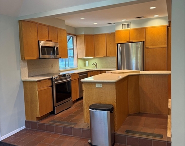 169 Brooksite Drive - Photo Thumbnail 3