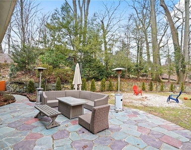 99 New Sprain Road - Photo Thumbnail 24