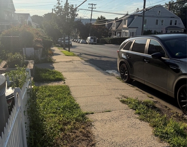 228 Roberts Avenue - Photo Thumbnail 11