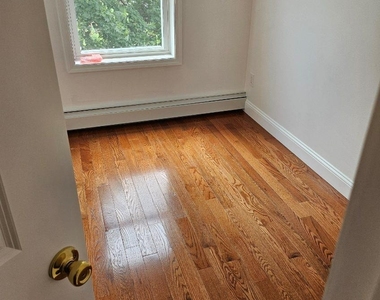 6635 Booth Street - Photo Thumbnail 4