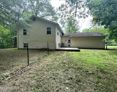 10 Carriage Way - Photo Thumbnail 10