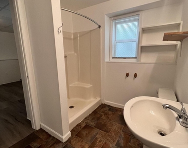 10 Carriage Way - Photo Thumbnail 8