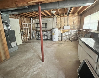 10 Carriage Way - Photo Thumbnail 7