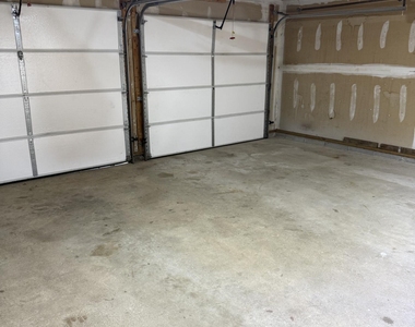 10 Carriage Way - Photo Thumbnail 22