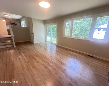 8 N Hill Drive - Photo Thumbnail 16