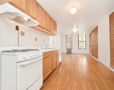 341 E 85th Street - Photo Thumbnail 1