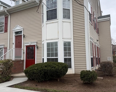 32 Columbus Drive - Photo Thumbnail 25