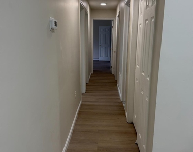32 Columbus Drive - Photo Thumbnail 11