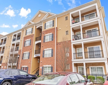 427 Micali Way - Photo Thumbnail 1