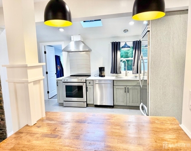 27 Brookside Road - Photo Thumbnail 30