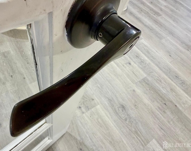27 Brookside Road - Photo Thumbnail 13