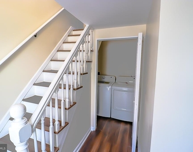 427 Highland Avenue - Photo Thumbnail 8