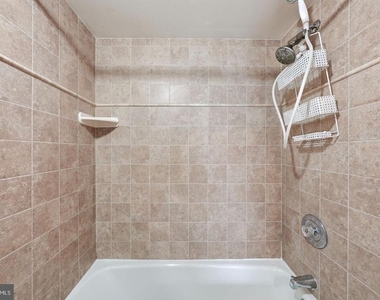 3713 S George Mason Drive - Photo Thumbnail 17
