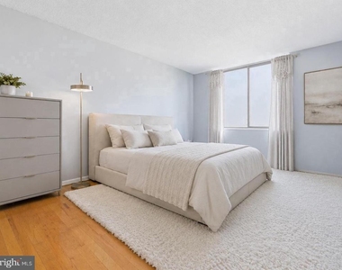 3713 S George Mason Drive - Photo Thumbnail 19