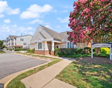 8301 Bluebird Way - Photo Thumbnail 31