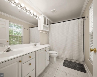 8301 Bluebird Way - Photo Thumbnail 25