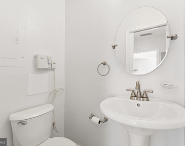 7921 Timarand Court - Photo Thumbnail 19