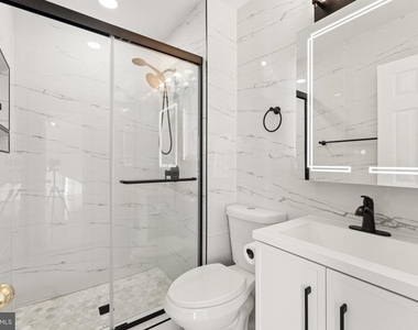 7921 Timarand Court - Photo Thumbnail 26