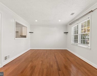 7921 Timarand Court - Photo Thumbnail 8