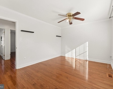 7921 Timarand Court - Photo Thumbnail 24