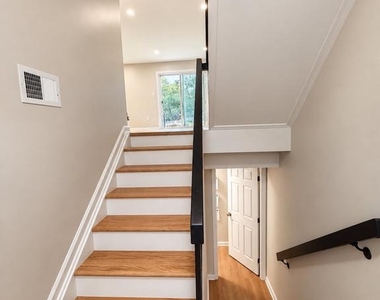3029 Virginia Dare Court - Photo Thumbnail 6