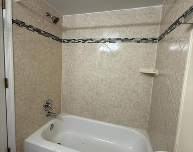 2900 Kings Chapel Road - Photo Thumbnail 18