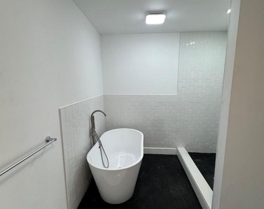 19 Carlisle Avenue - Photo Thumbnail 8