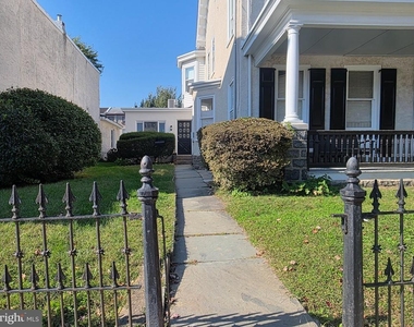 420 Lyceum Avenue - Photo Thumbnail 1