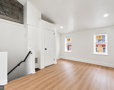107 W Thompson Street - Photo Thumbnail 9
