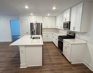 2201 Jacob Francis Way - Photo Thumbnail 30