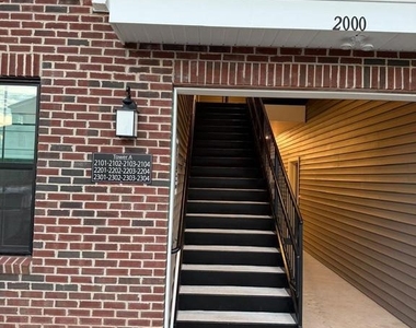2201 Jacob Francis Way - Photo Thumbnail 31