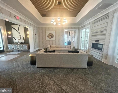 2201 Jacob Francis Way - Photo Thumbnail 2