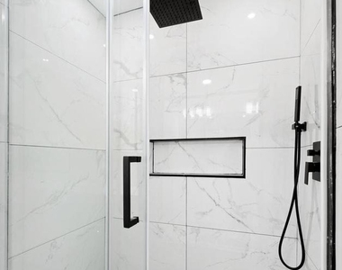 128 W Ingham Avenue - Photo Thumbnail 6