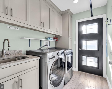 1 Clausen Court - Photo Thumbnail 22