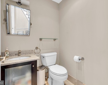 1 Clausen Court - Photo Thumbnail 21