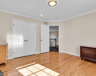1 Clausen Court - Photo Thumbnail 34