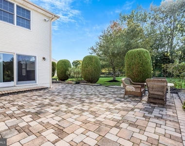 1 Clausen Court - Photo Thumbnail 41