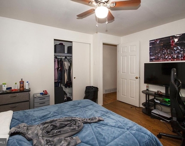 10 Sherwood Lane - Photo Thumbnail 6