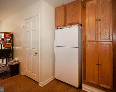 10 Sherwood Lane - Photo Thumbnail 21