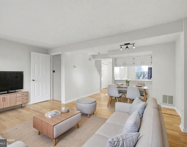18916 Port Haven Place - Photo Thumbnail 10