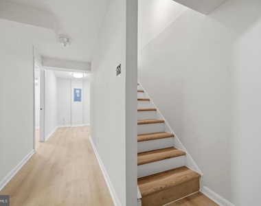 18916 Port Haven Place - Photo Thumbnail 9