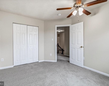 6234 N Steamboat Way - Photo Thumbnail 24