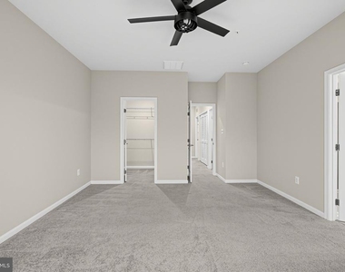 4446 Tulip Lane - Photo Thumbnail 11