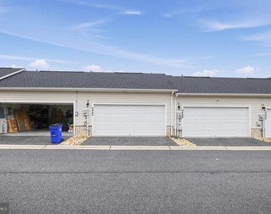 4446 Tulip Lane - Photo Thumbnail 16