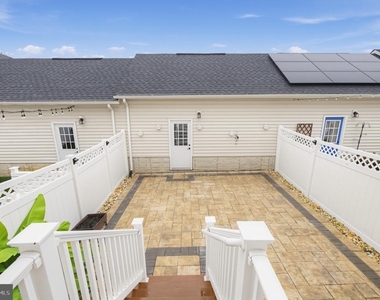 4446 Tulip Lane - Photo Thumbnail 15
