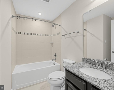 4446 Tulip Lane - Photo Thumbnail 9