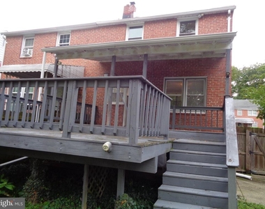 7607 Daniels Avenue - Photo Thumbnail 28