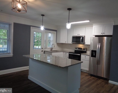 7607 Daniels Avenue - Photo Thumbnail 3