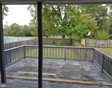 7607 Daniels Avenue - Photo Thumbnail 26